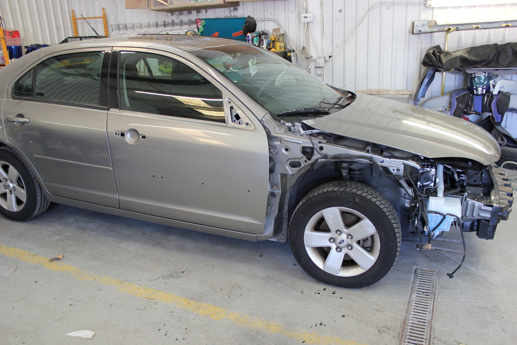 Collision Repair, Bumper & Dent Repair Auto Innovations Inc